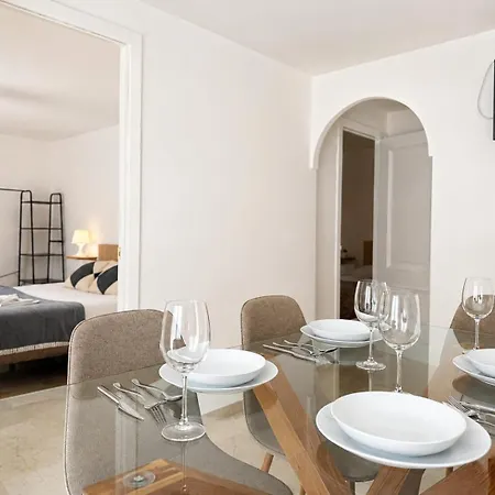 Arellano Center Apartment